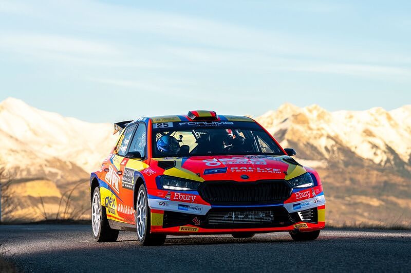Rallye Monte Carlo: Beim ersten Einsatz mit Škoda liefert Pepe López packenden Kampf um den WRC2-Sieg