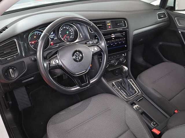Volkswagen Golf e-Golf §$ Klima Navi LED